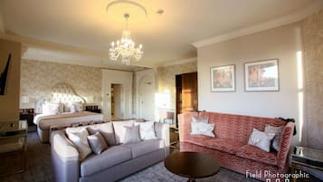 Luxury Suite, Non Smoking, Garden View | 1 bedroom, hypo-allergenic bedding, individually decorated