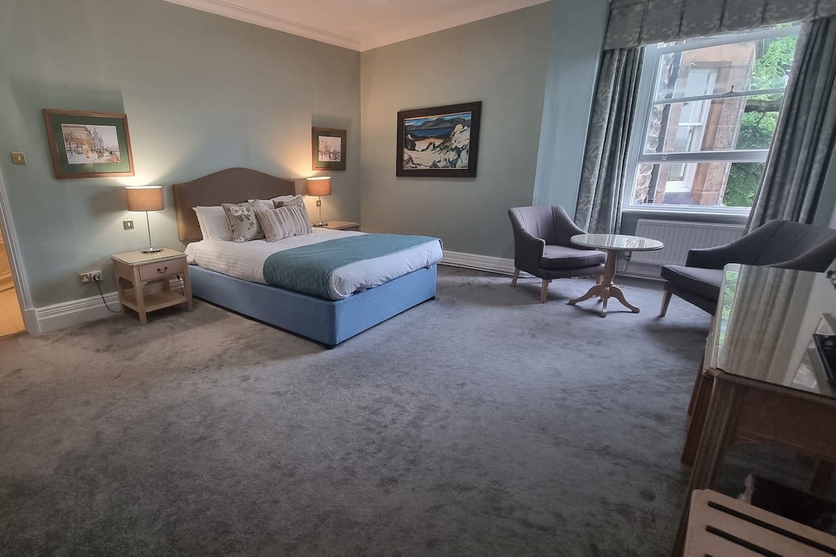 Chambre Double Supérieure, non-fumeurs, vue jardin | 1 chambre, literie hypoallergénique, décoration personnalisée