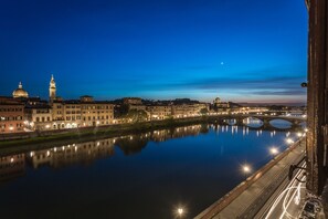 Suite Junior, vue fleuve | Vue de la chambre