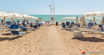 Paradise Beach Resort