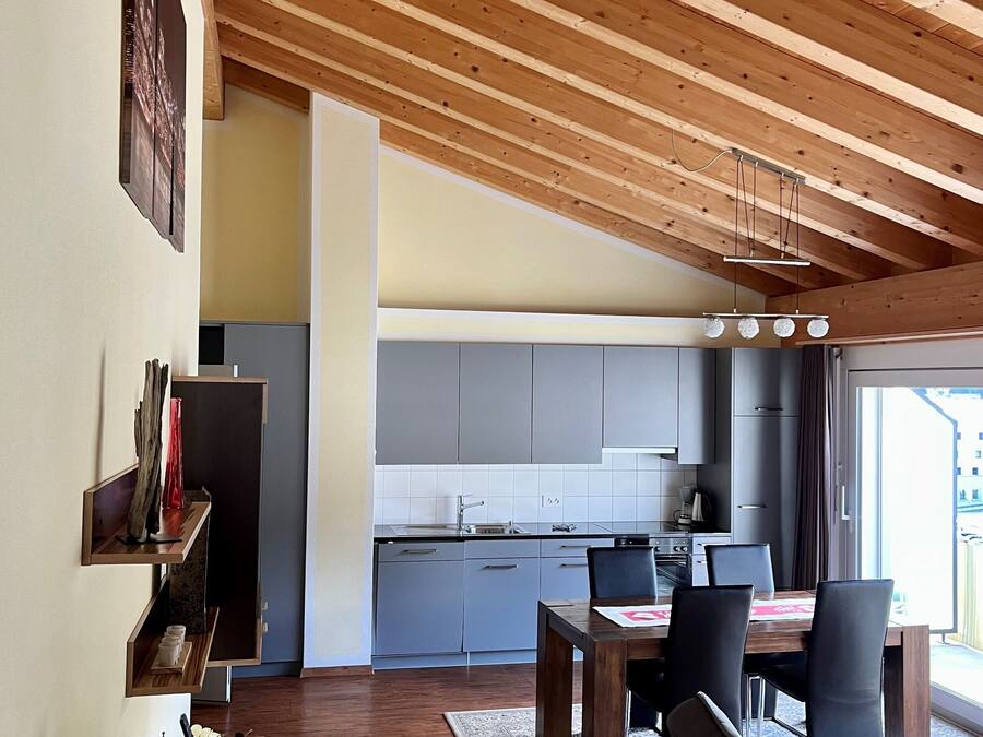 Apartamento standard, 1 quarto, sacada | Área de estar