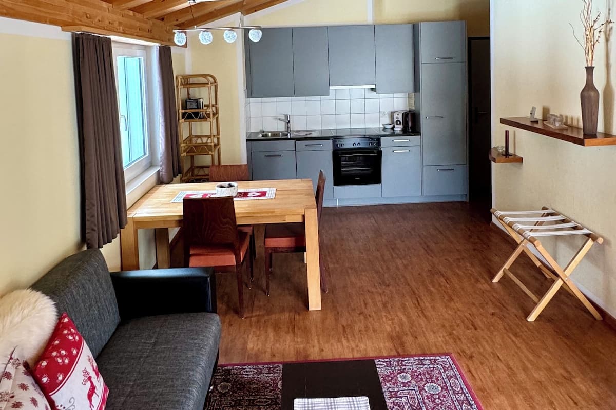 Studio, balcon | Restaurant