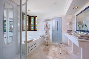 Bathroom - Aldemar Olympian Village (Pyrgos)