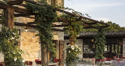 Castello di Tornano Wine Resort