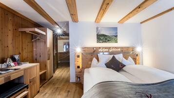 Chambre Double Standard | Minibar, bureau, Wi-Fi gratuit, draps fournis