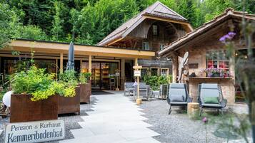 Fachada da propriedade