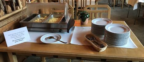 Tägliches inbegriffenes Frühstücksbuffet