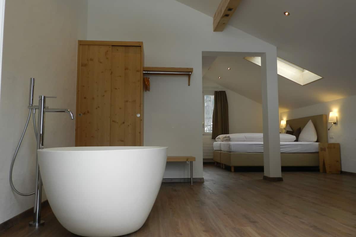 Baignoire relaxante profonde