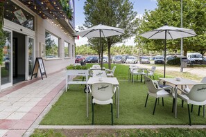 Terrace/patio - Hotel ibis Madrid Getafe (Getafe)
