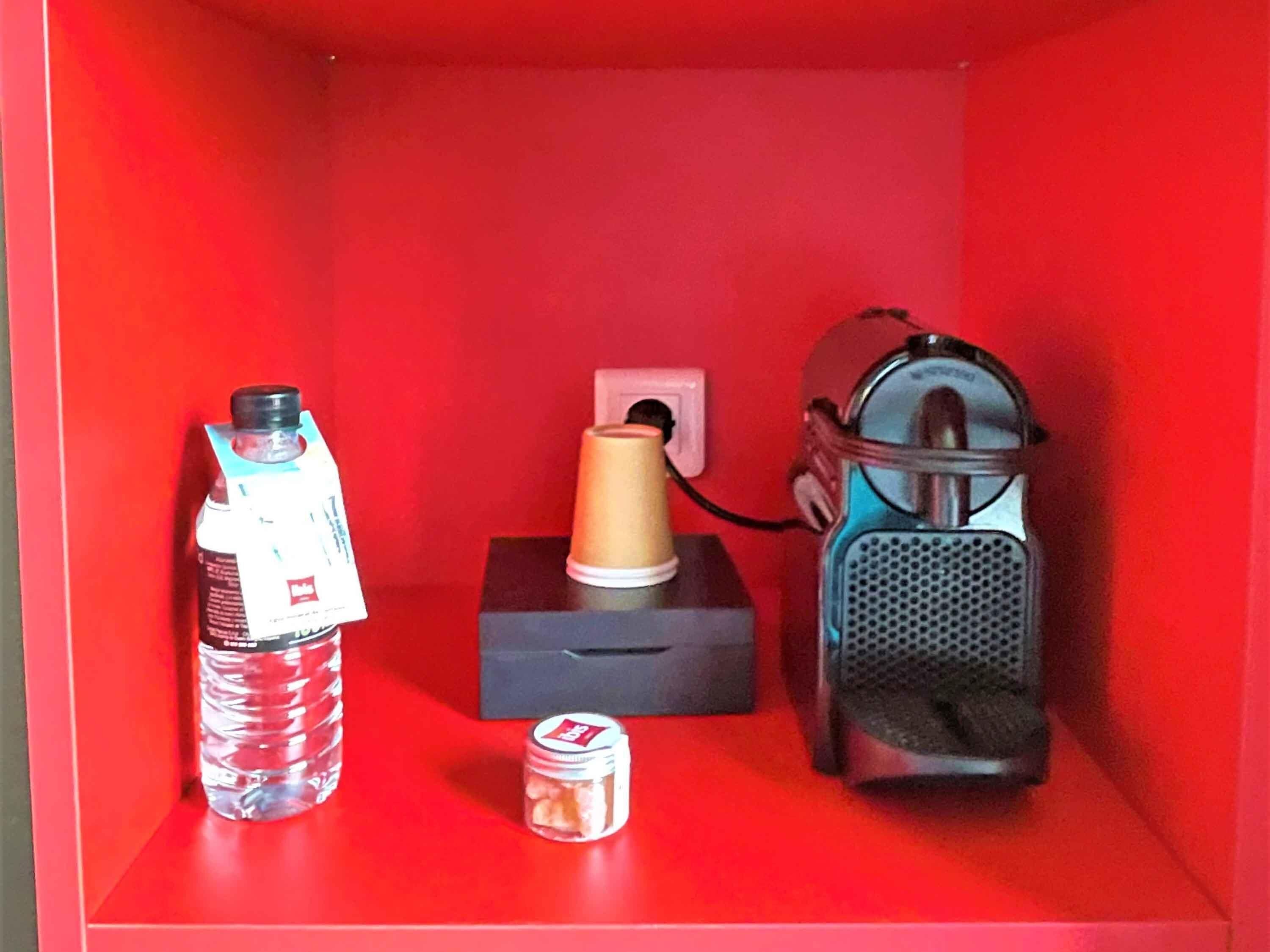 comfort room, 1 double bed | desk, blackout curtains, soundproofing, iron/ironing board