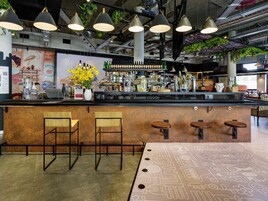 Bar (en la propiedad)