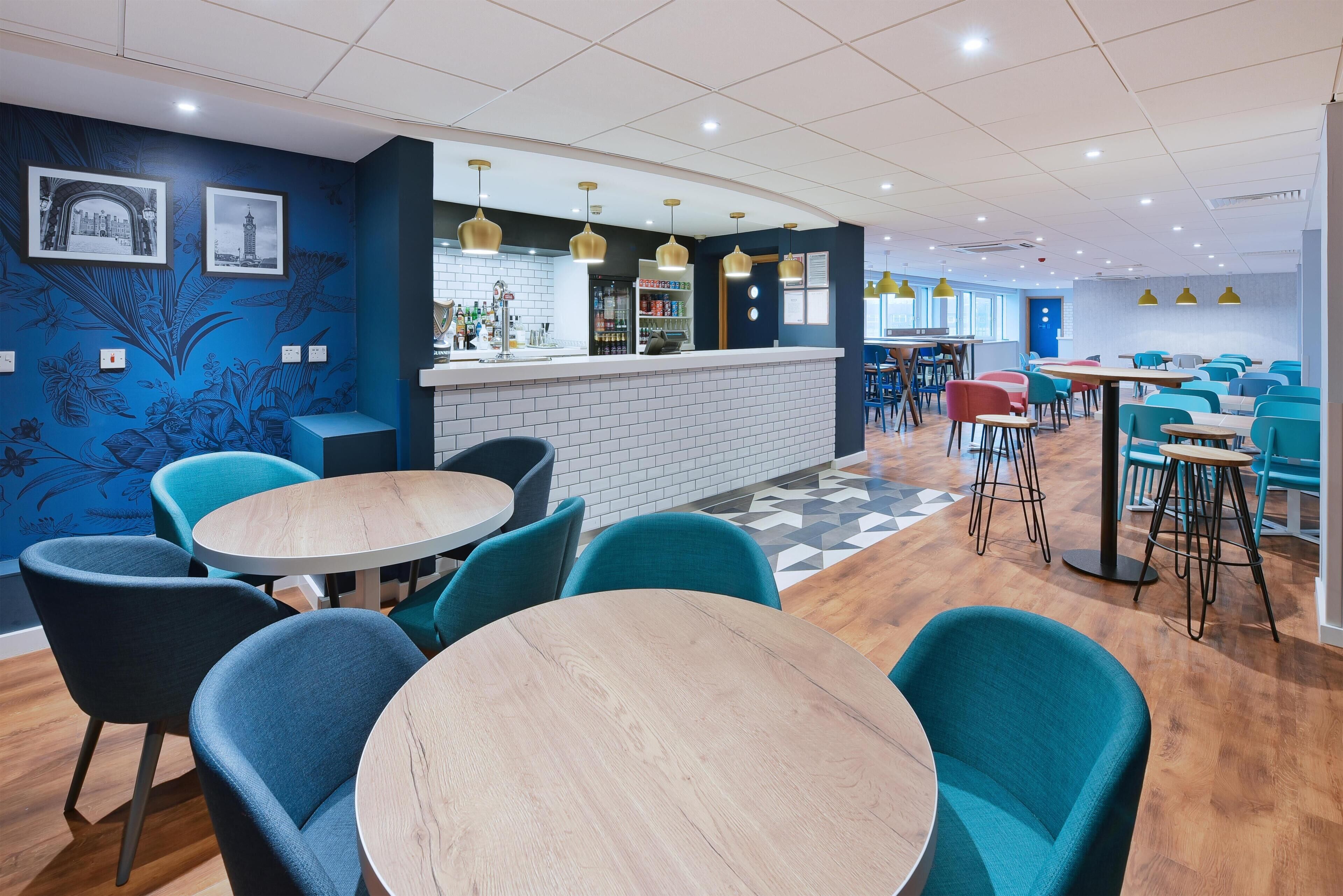 بار (في المنشاة)