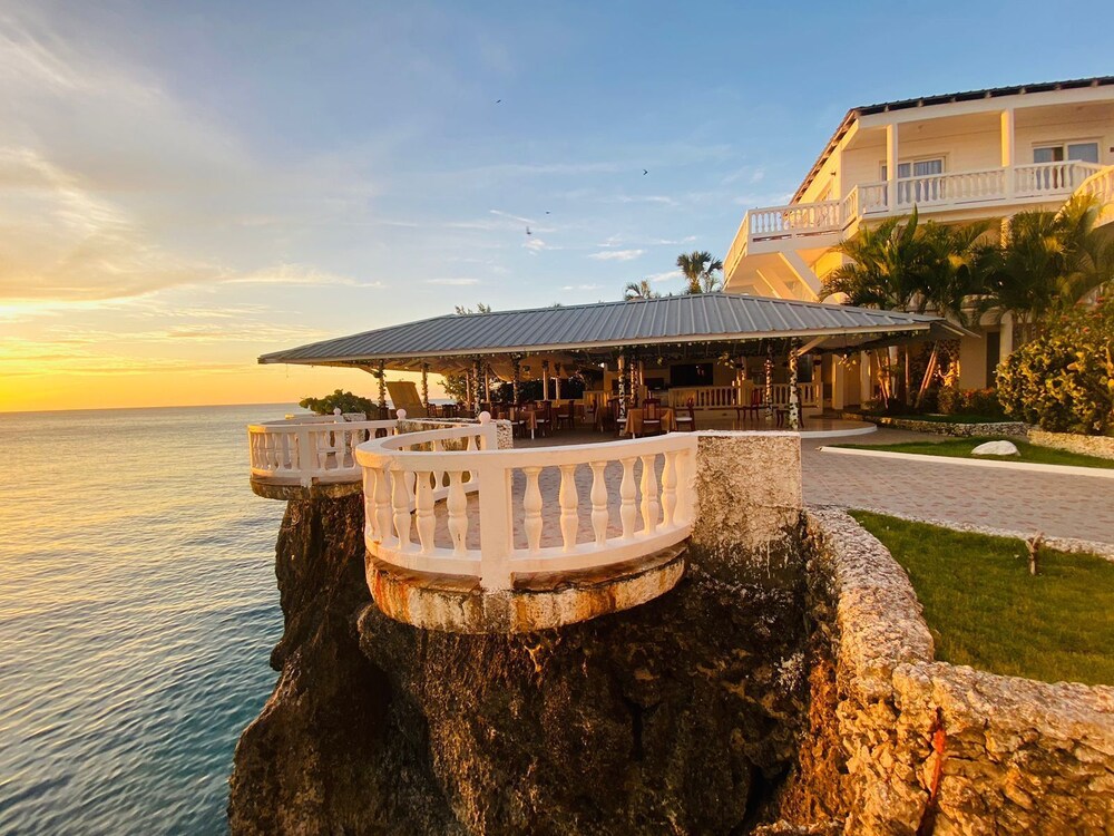 Piergiorgio Palace Hotel by null