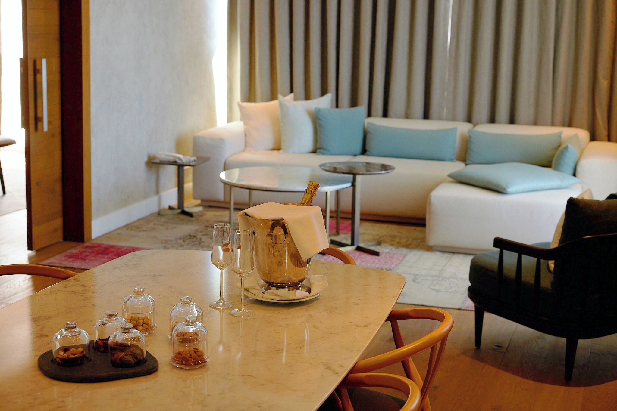Penthouse Suite with Turkish Bath & Jacuzzi (2 Adult + 2 Children)