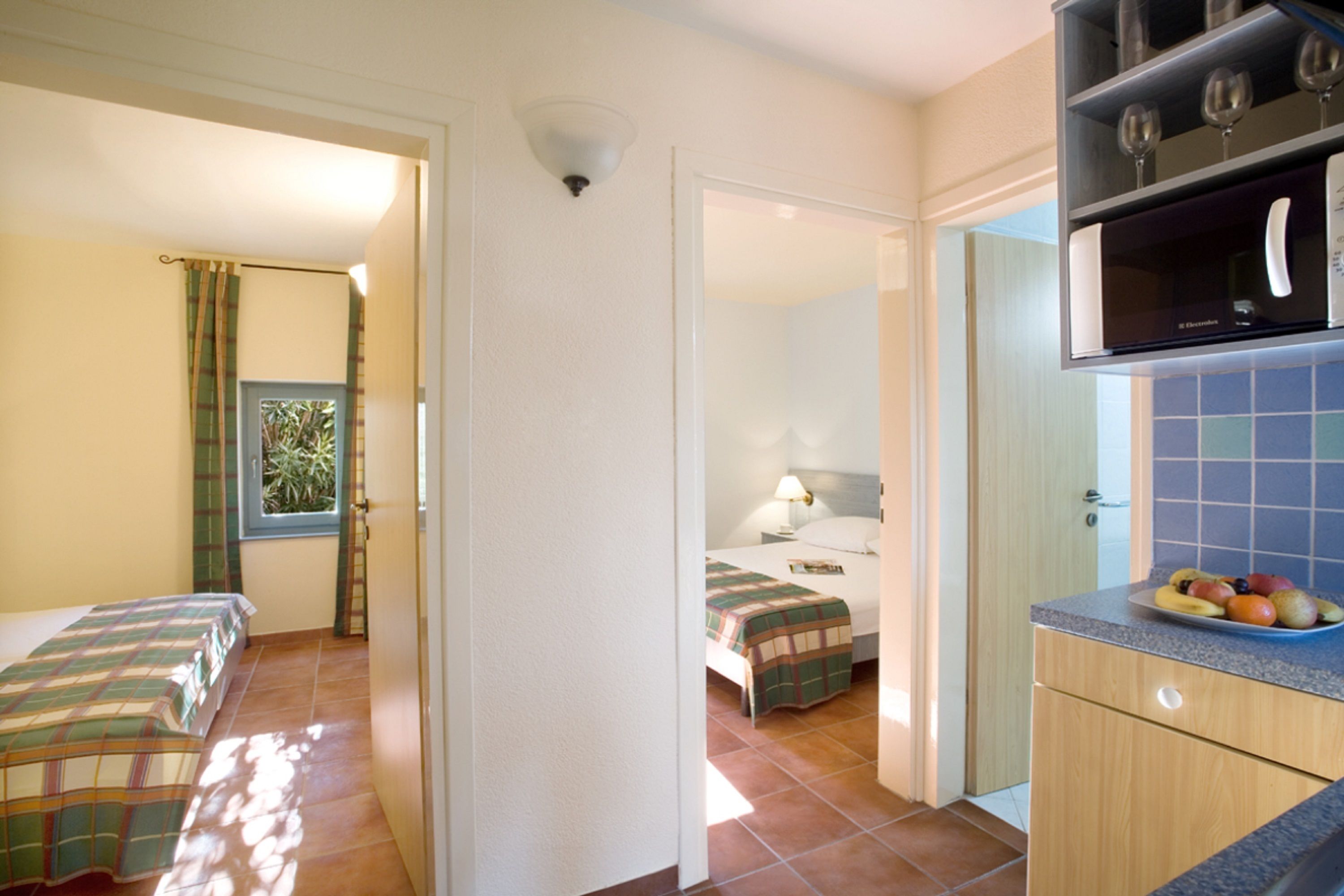 standalone villa for 4+2 seaside - vilas | desk, free wifi, bed sheets