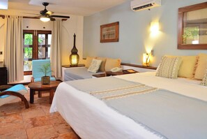 Premium bedding, down comforters, minibar, in-room safe - Ana y Jose Tulum Hotel & Spa (Tulum)
