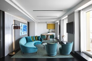 Suite (Penthouse)