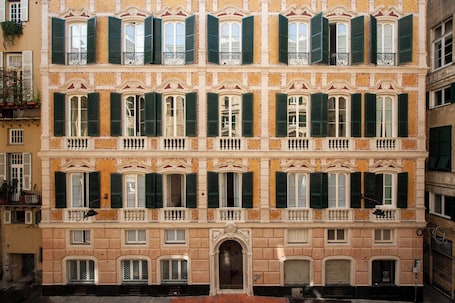 Palazzo Cicala