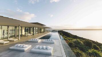 Rahimoana villa | Terrace/patio