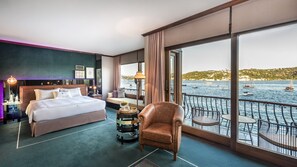 Penthouse (Bosphorus Suite) | 1 phòng ngủ, minibar, két bảo mật tại phòng, bàn 