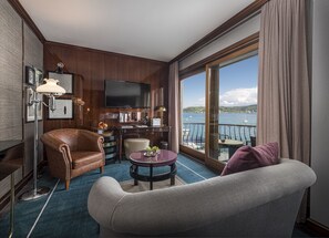 Bebek Bosphorus Suite | Living area