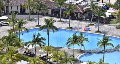 Kanucha Bay Hotels & Villas