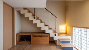 Daunenbettdecken, Zimmersafe, individuell dekoriert