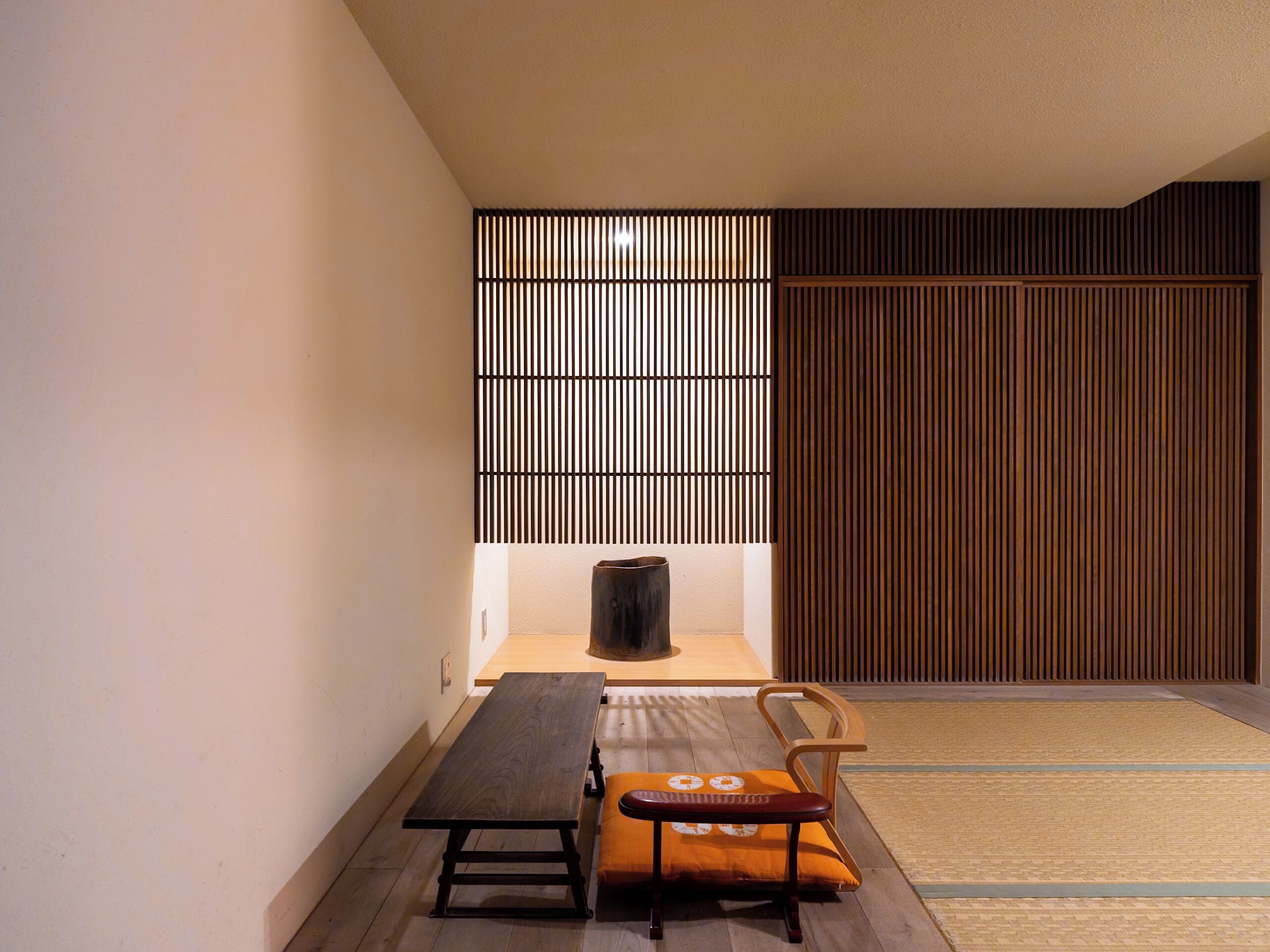 1st Floor Flat, Japanese-Western Room, Non Smoking | Down comforters, in-room safe, individually decorated