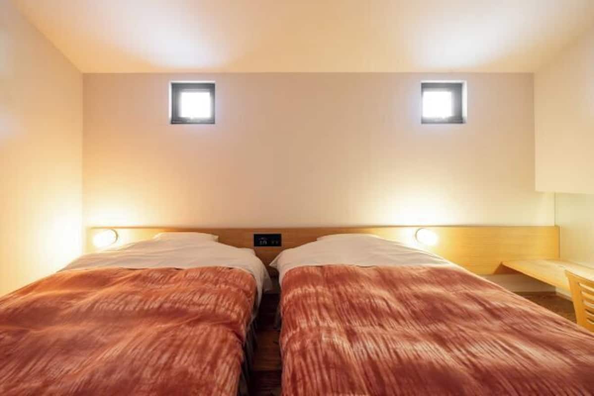 Dundyner, safe på rommet, individuelt dekorert og individuelt innredet