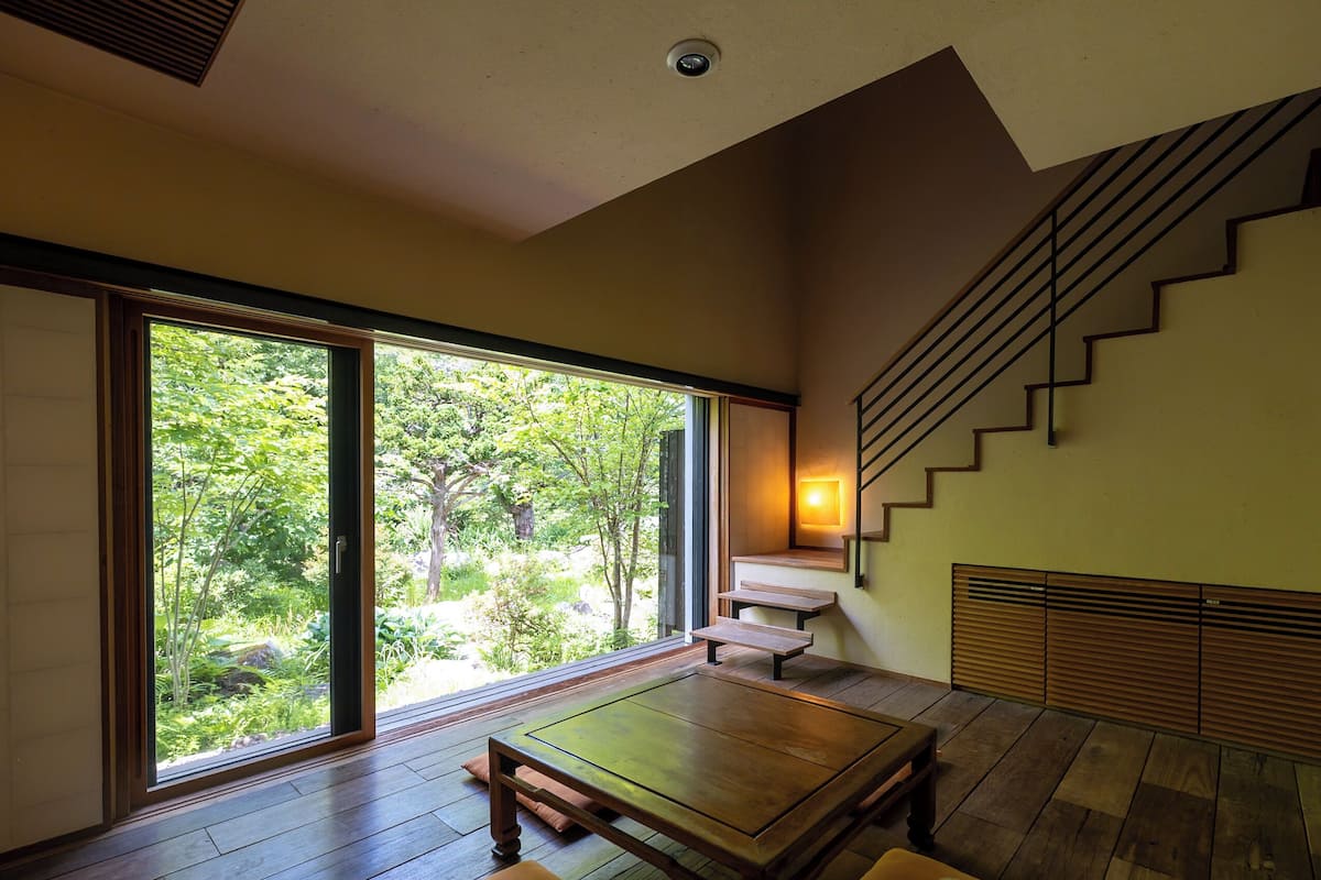Superior Villa, Hot Tub, River View | Free minibar, in-room safe, individually decorated