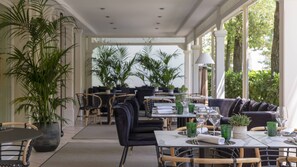 Terrace/patio - Suite Hotel Maestrale (Riccione)