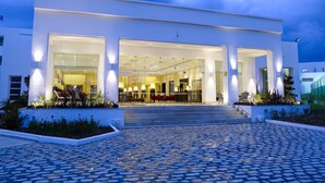 Front of property – evening/night - Thalassa Mahdia (Mahdia)