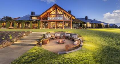 Spicers Peak Lodge
