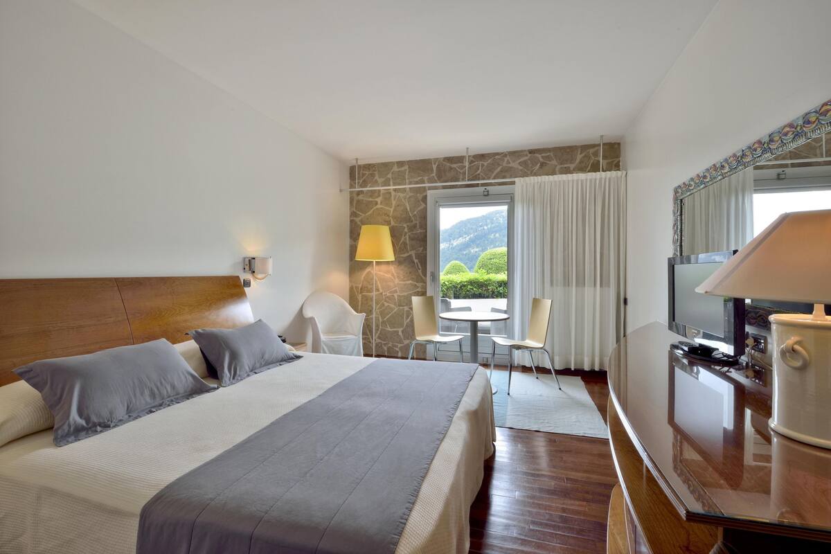 Double or Twin Room, Valley View (Prestige) | Premium bedding, down duvets, memory-foam beds, minibar