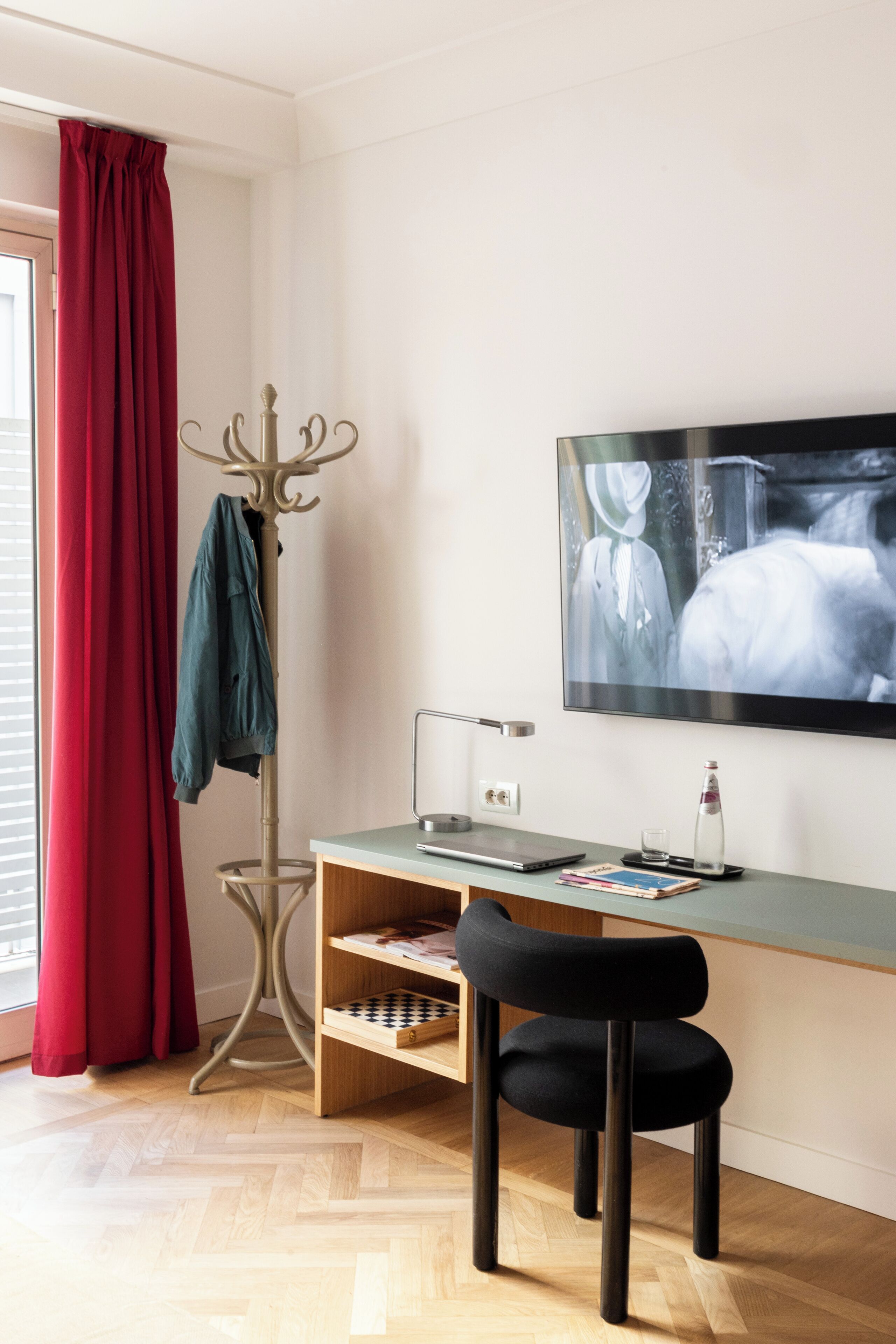 deluxe double room | premium bedding, minibar, in-room safe, desk