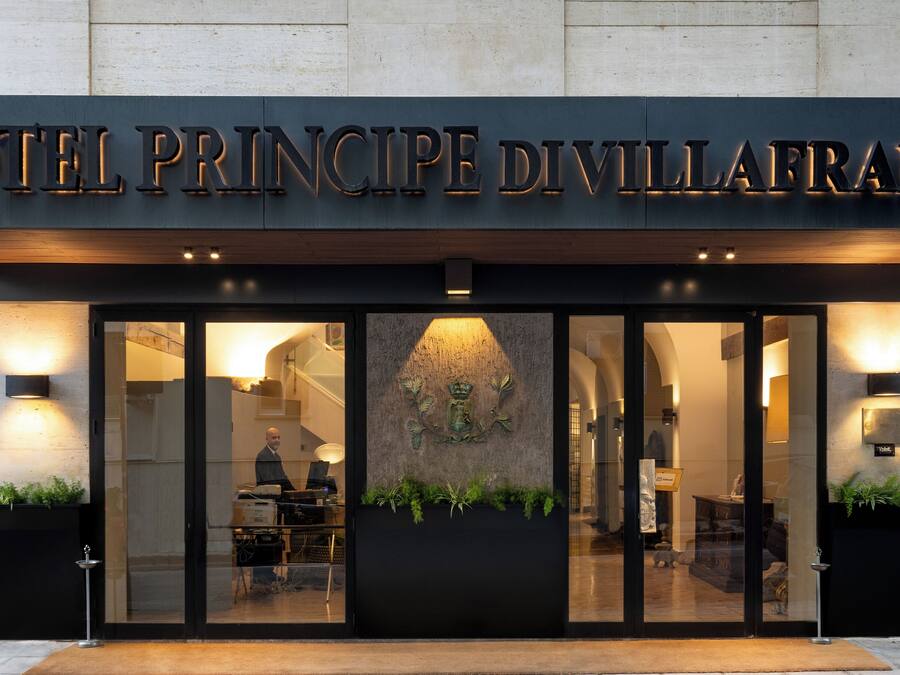 Fachada de la propiedad