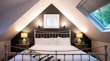 Chauffeurs Cottage Upper Floor | Individually decorated, individually furnished, iron/ironing board