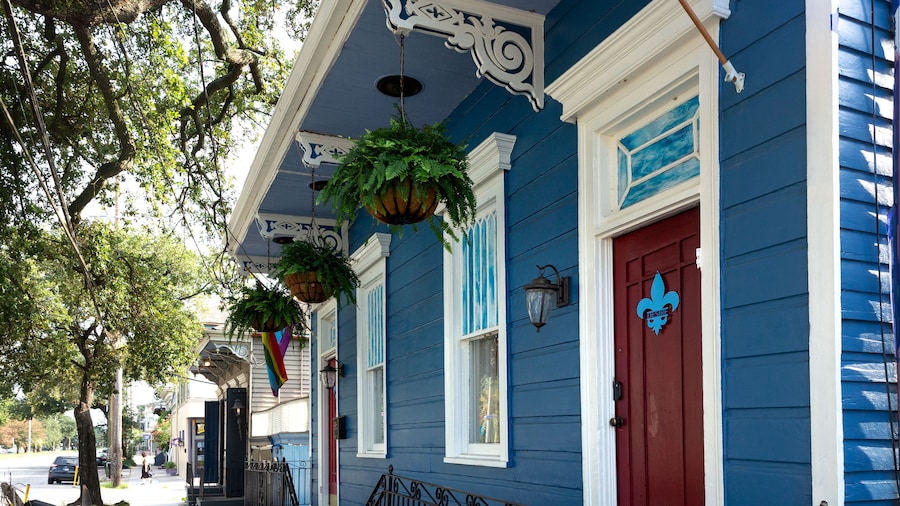 Blue60 Marigny Inn