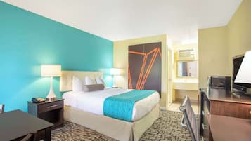 Standard Room, 1 Queen Bed, Non Smoking | Desk, laptop workspace, blackout curtains, iron/ironing board