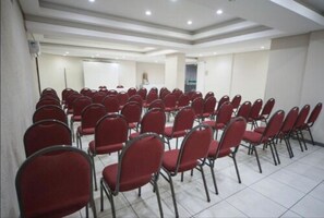 Ballroom -  Golden Park Recife By Nacional Inn (Recife)