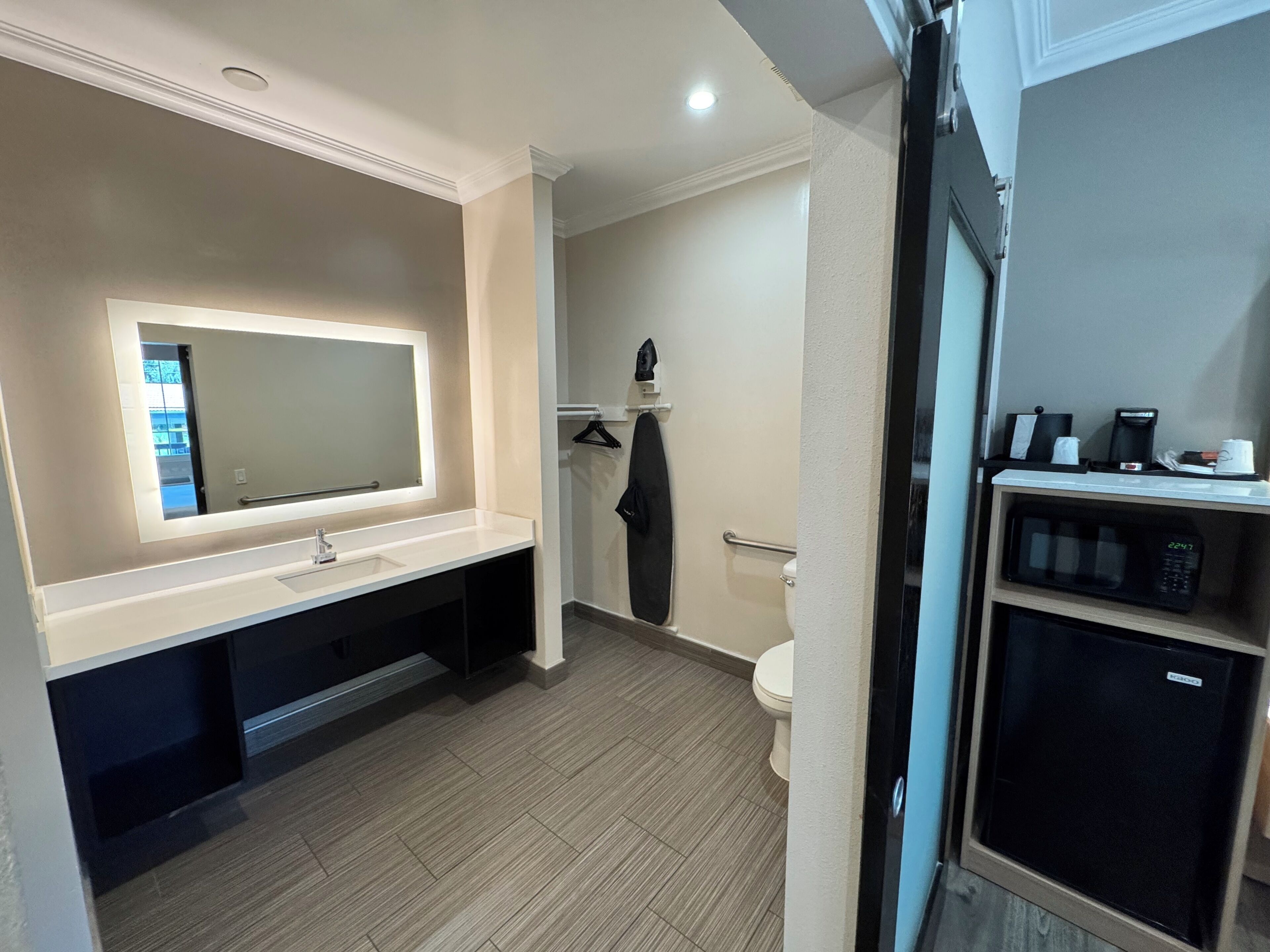Quarto luxo | Banheiro | Chuveiro/banheira combinados, ducha de hidromassagem