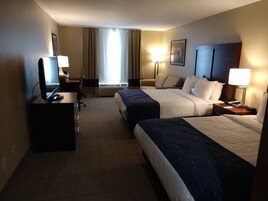 ผ้าปูที่นอนฝ้ายอียิปต์, เครื่องนอนระดับพรีเมียม, ตู้นิรภัยในห้องพัก