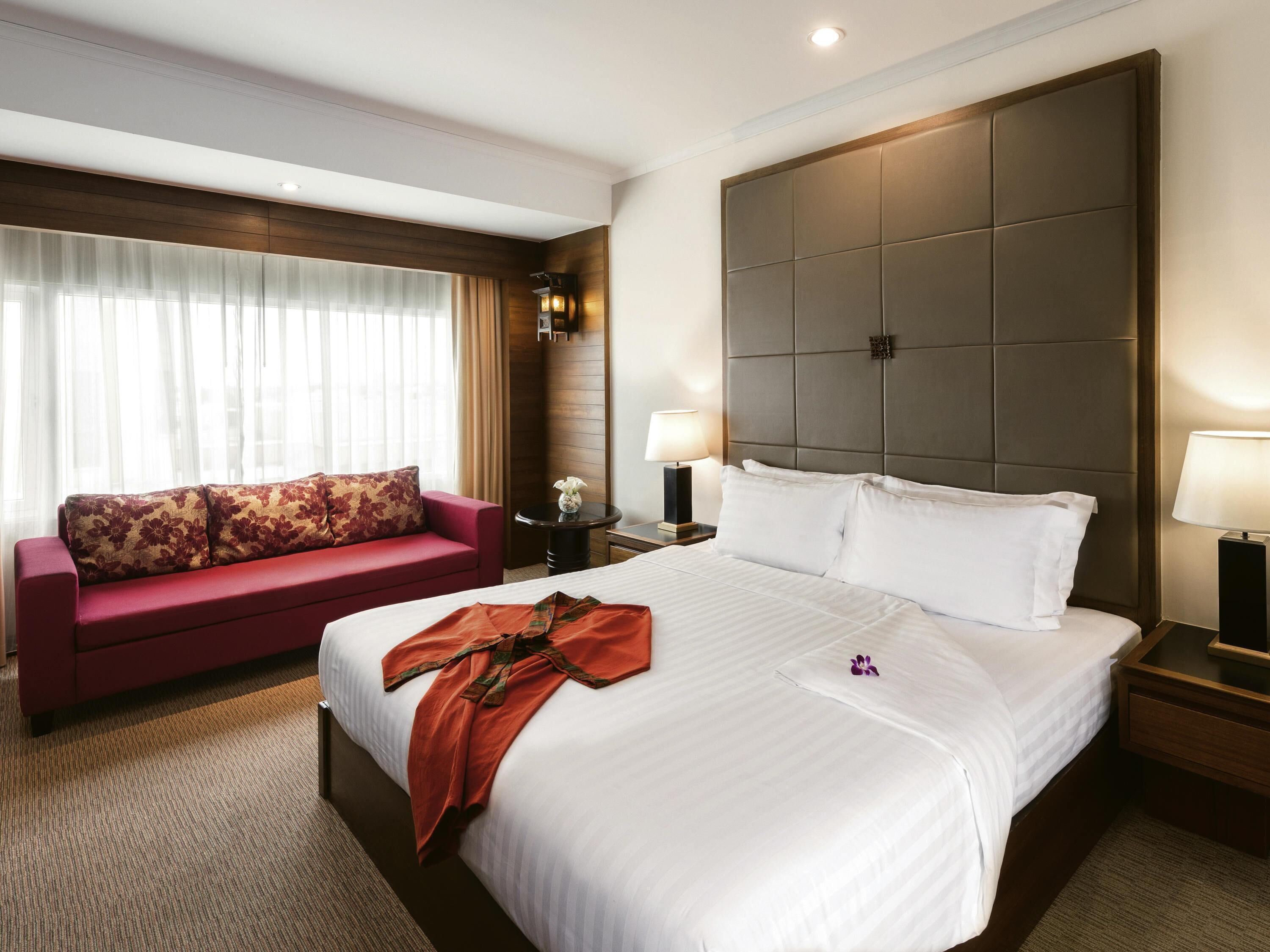 Classic Room, 1 King Bed