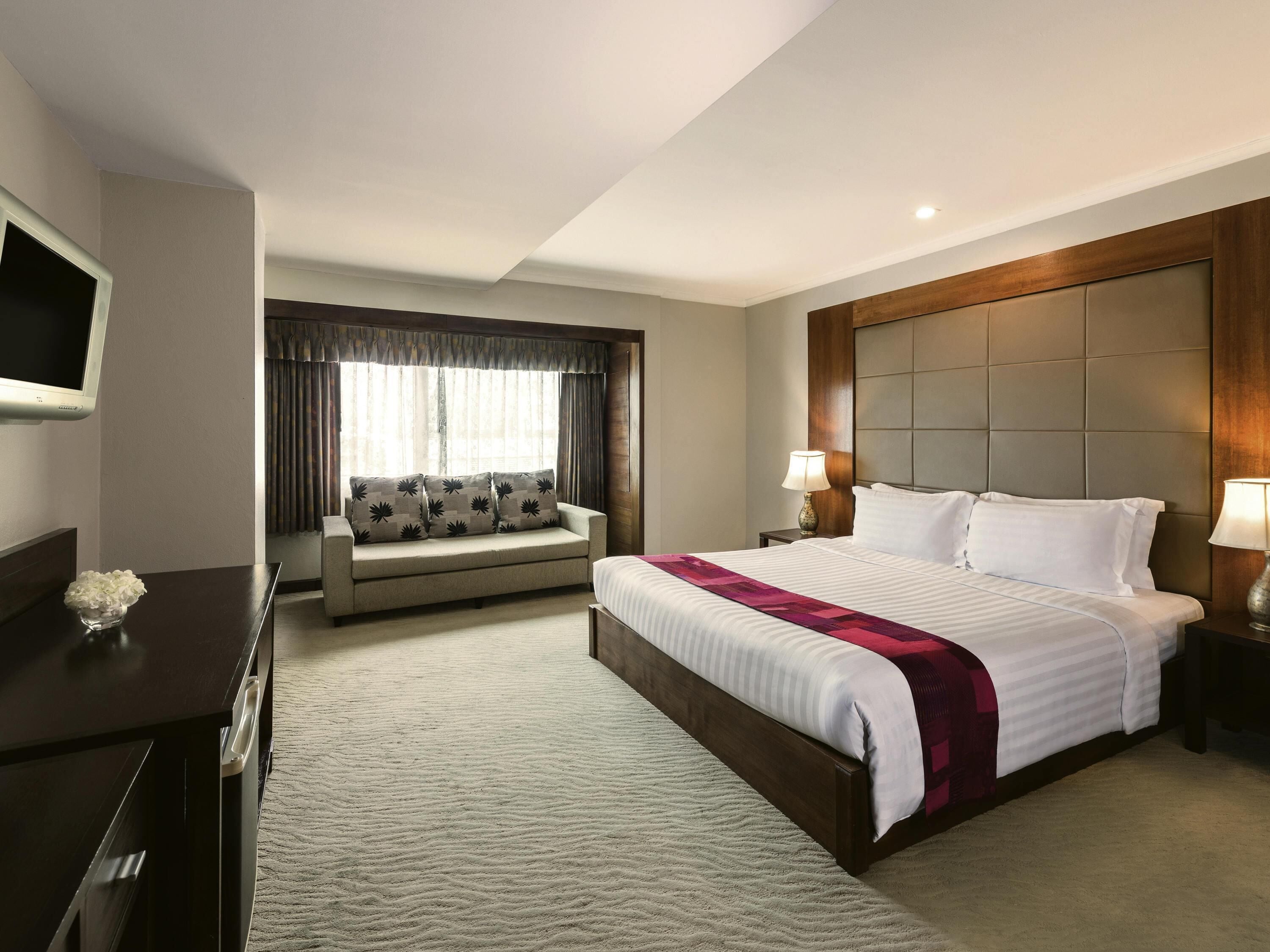 Superior Room, 1 King Bed | Select Comfort beds, in-room safe, individually decorated, desk