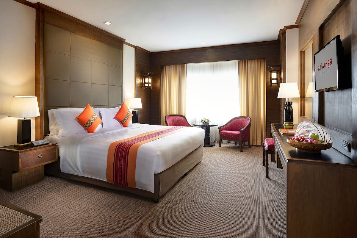 Select Comfort beds, in-room safe, individually decorated, desk