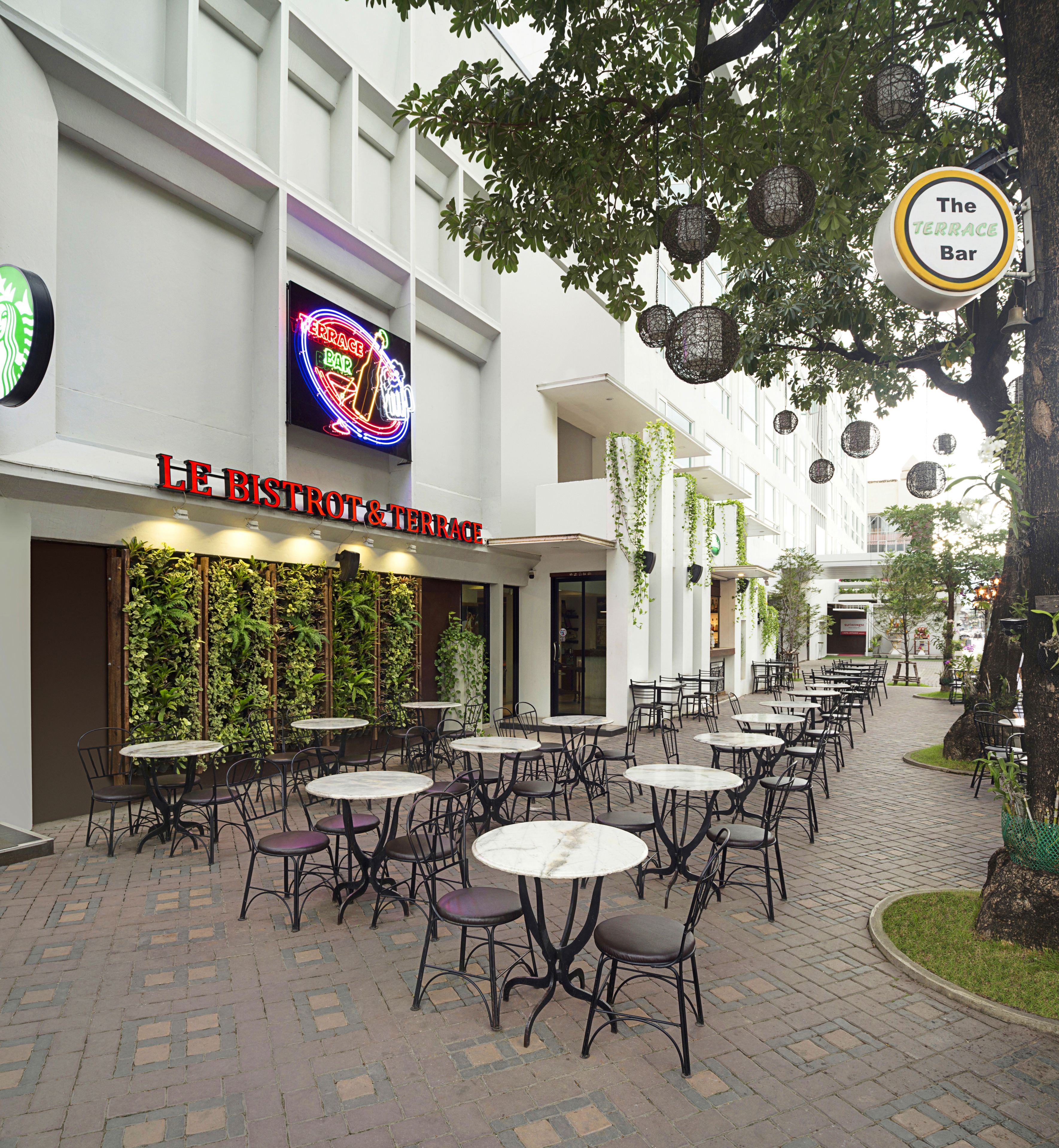 Photo - Movenpick Suriwongse Hotel Chiang Mai
