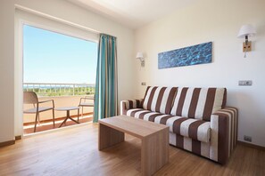 Premium Room, Pool View (Family) | In-room safe, individually furnished, desk, blackout drapes - Invisa Hotel Ereso All Inclusive (Santa Eulalia del Rio)