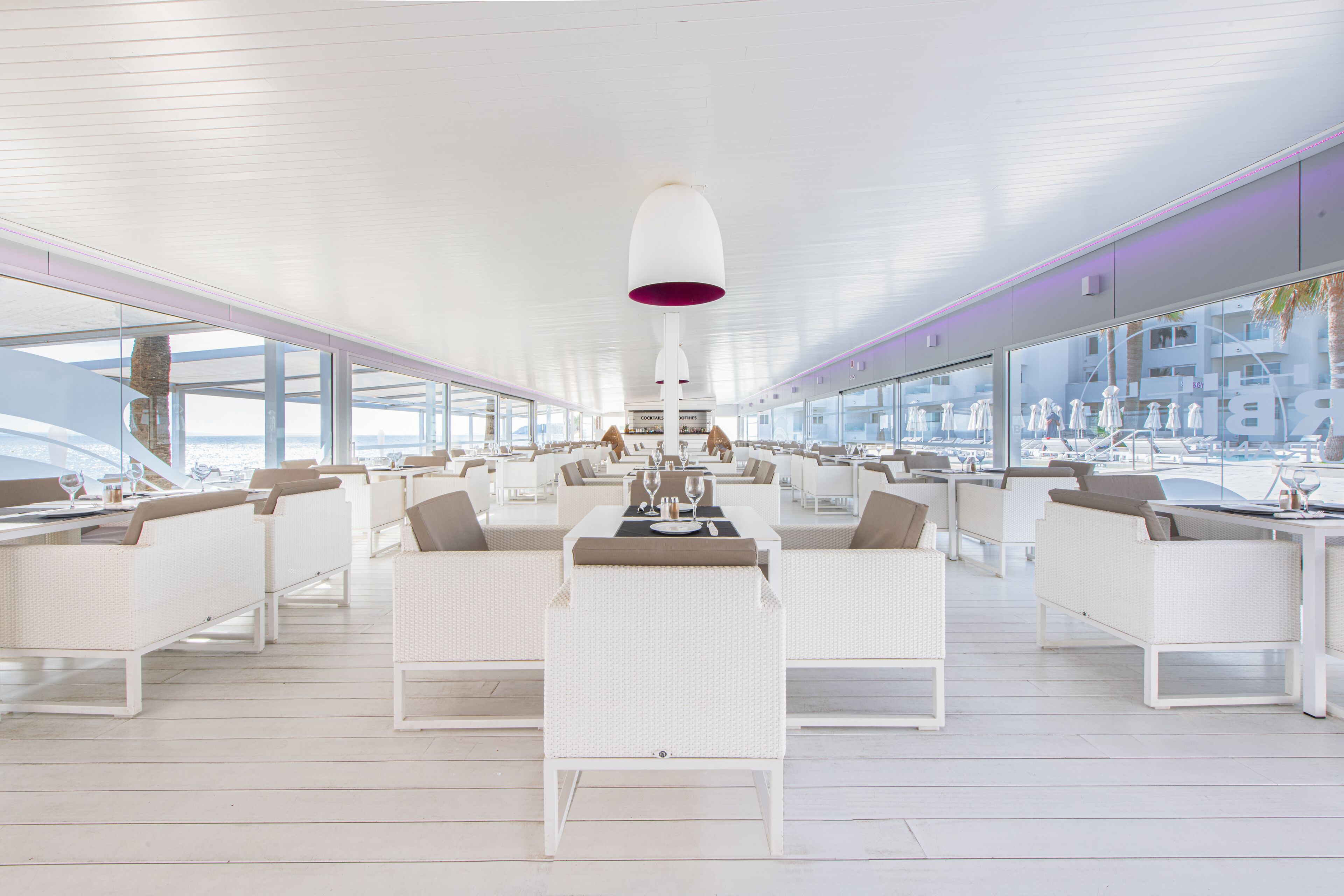 breakfast and dinner served