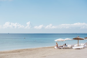 Beach nearby, sun-loungers, beach umbrellas, beach bar