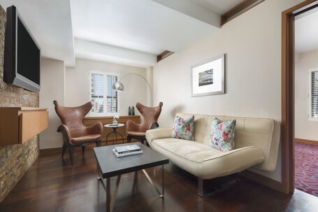 Hotel 57 by LuxUrban - Image 31